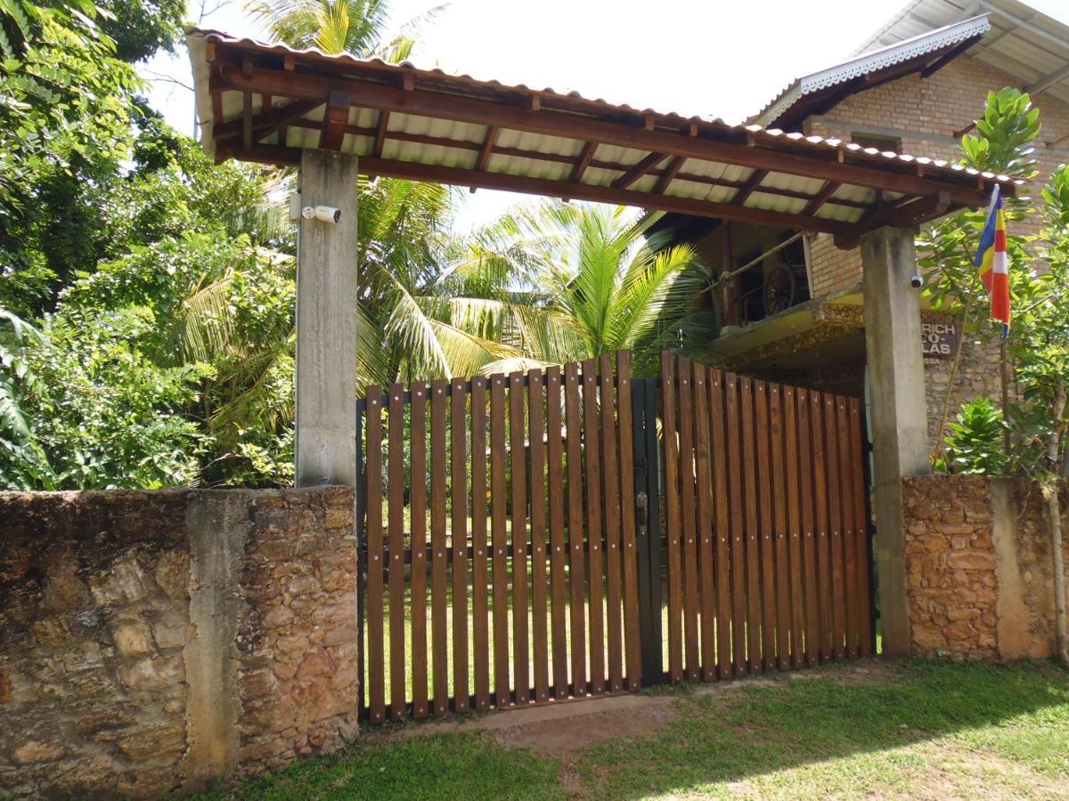 Lanrich Eco Villas Mirissa Exterior foto